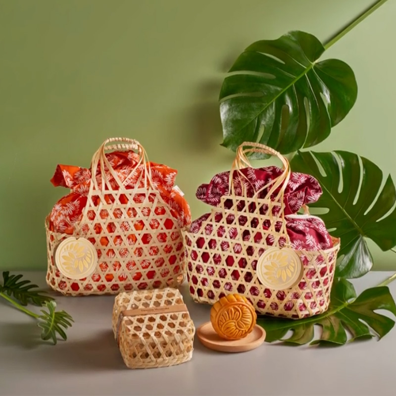 Mooncake Packaging by RuMa Hotel and Residences