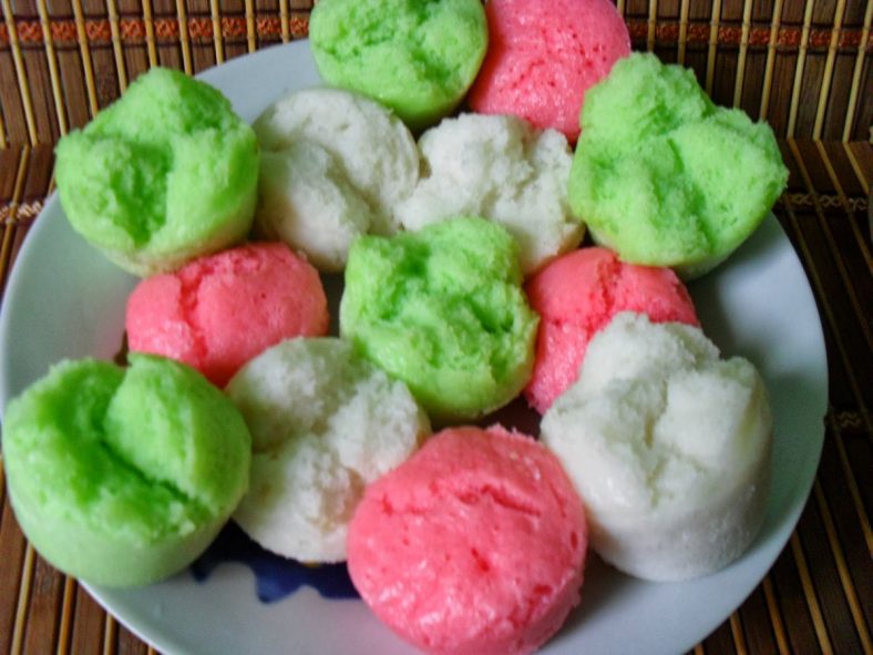 50 Popular Traditional Malay & Nyonya Kuih in Malaysia - Bello Bello